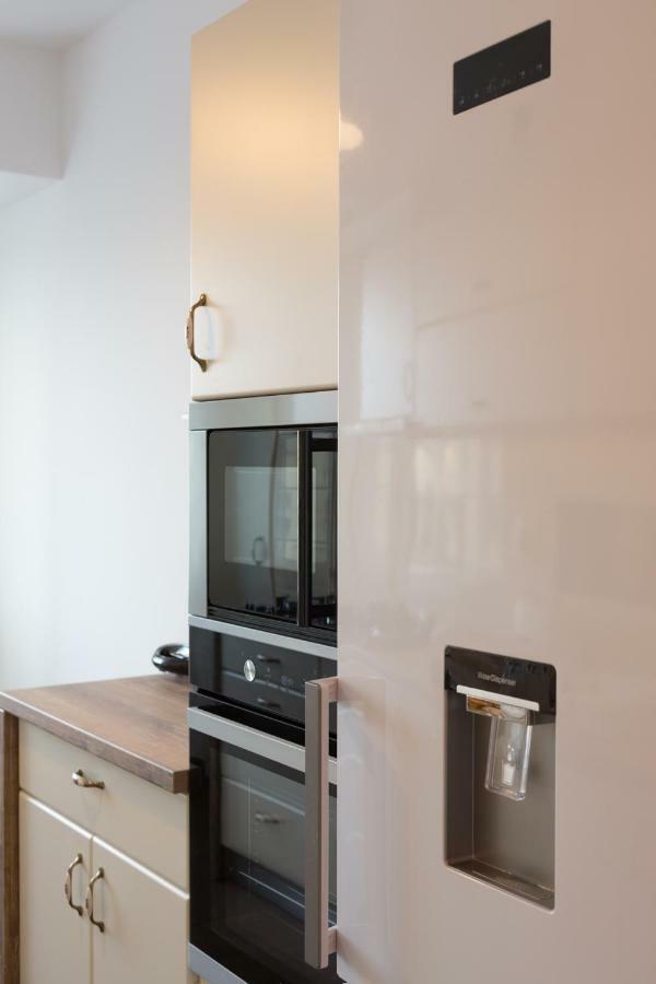 Central Luxury Flat With Terrace - Adela Accommodation - Ideal For Long Stays Bukareszt Zewnętrze zdjęcie